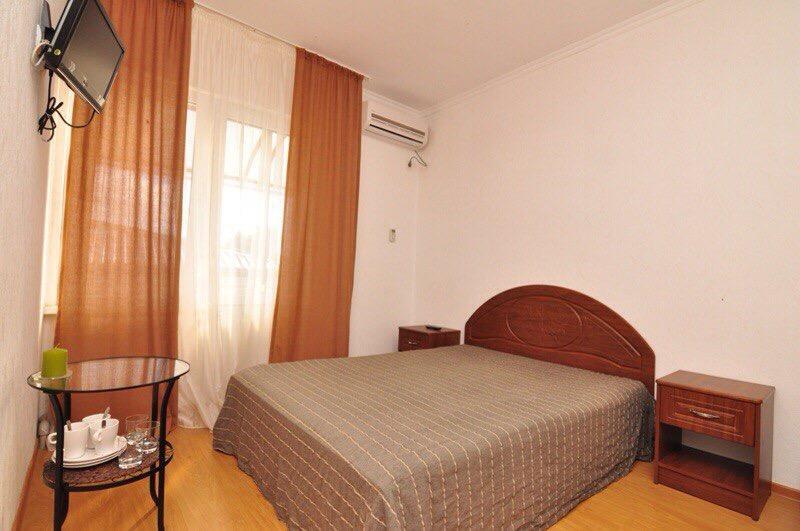 U Ruslana Guest House Гагра Екстер'єр фото